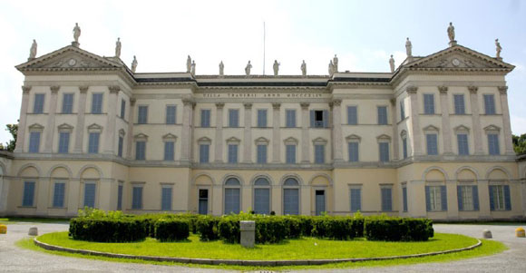 VISITE GUIDATE IN VILLA TITTONI